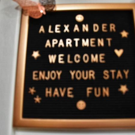 Alexander Apartment Сере Экстерьер фото