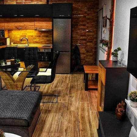 Alexander Apartment Сере Экстерьер фото