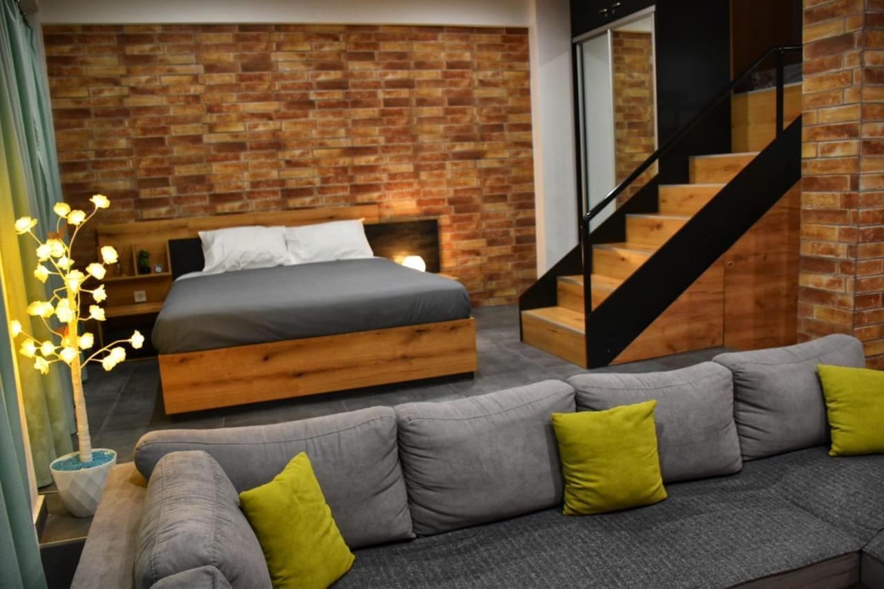 Alexander Apartment Сере Экстерьер фото
