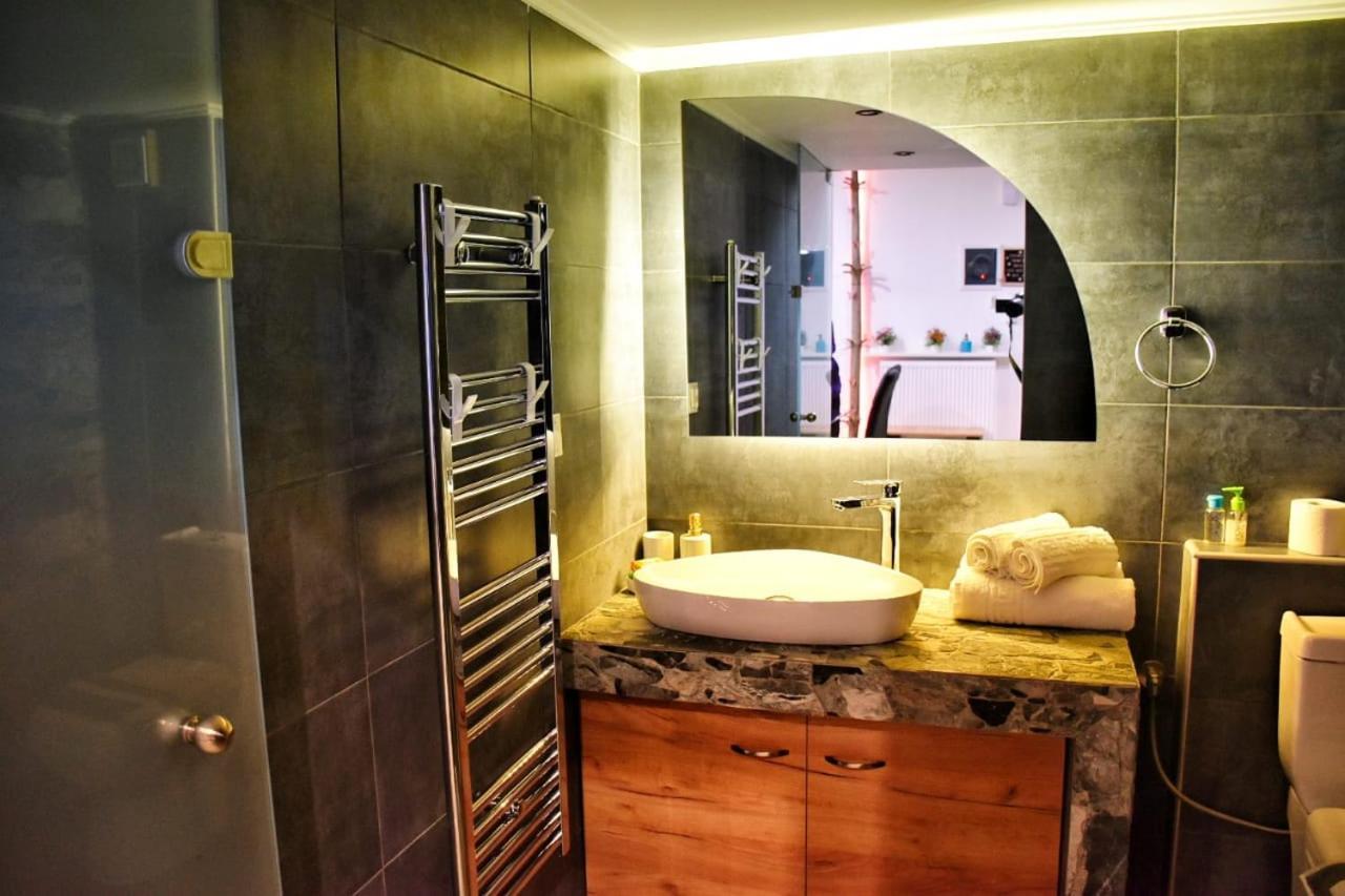 Alexander Apartment Сере Экстерьер фото
